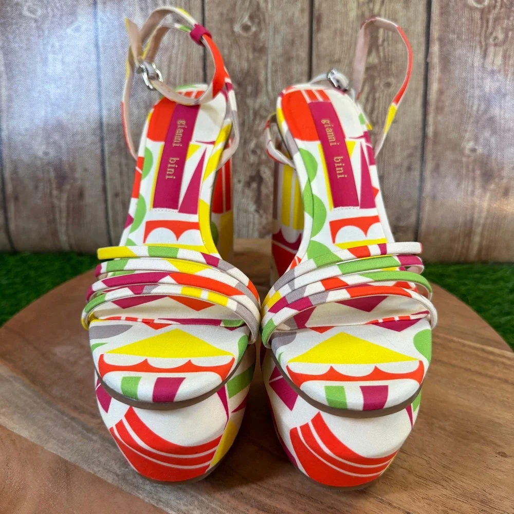Gianni Bini Platform Sandals Womens Size 7.5 Multicolor Geometric Block Heel